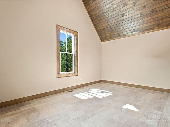 5th image of 780 Woodland Hills Drive