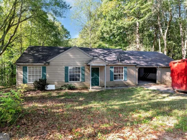 4488 Fountain Dr, Gillsville, GA 30543