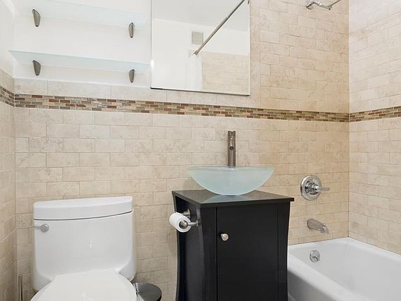 4th image of 345 E 81st St APT 3M