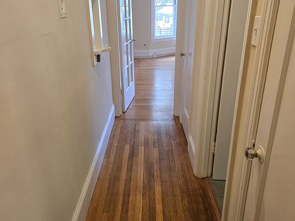 4th image of 3364 22nd St APT 2