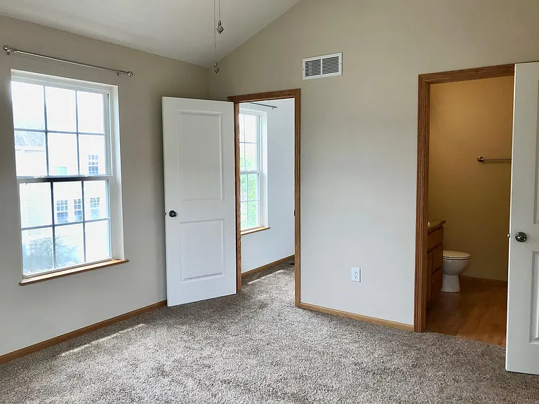 3153 SW Sharmin Ln — Photo 10