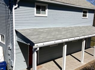 1125 Springdale Dr, Pittsburgh, PA 15236