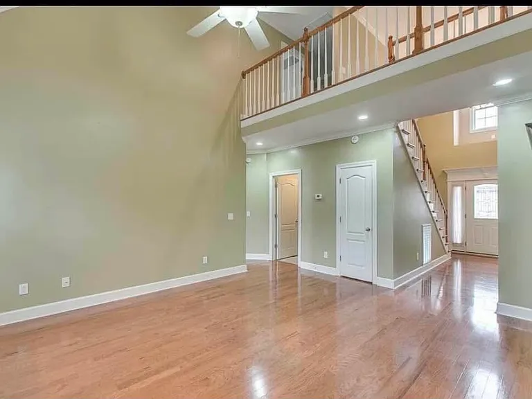 4133 Olivet Dr — Photo 3