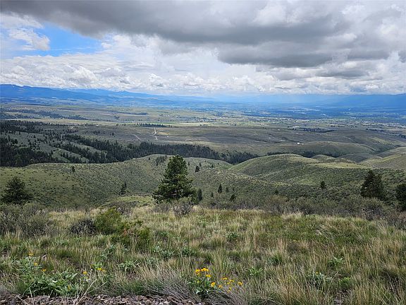 4th image of 18866 Copper Ridge Trl