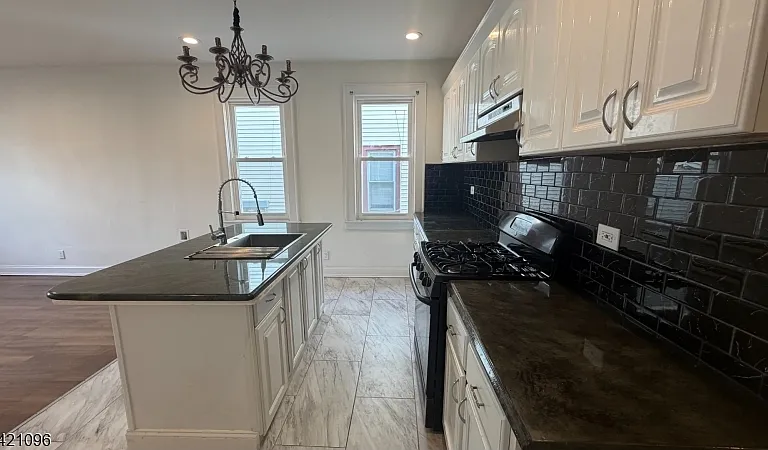 202 S Stiles St #1L — Photo 6