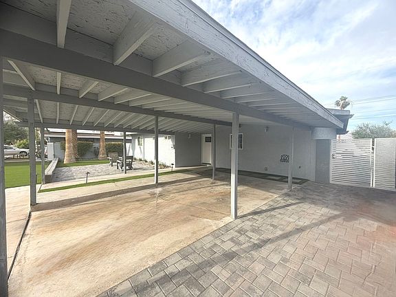 3rd image of 700 N 22nd St