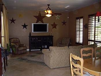 4th image of 2181 E Azalea Dr