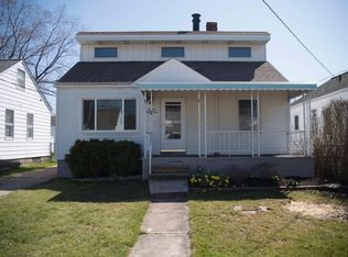 1581 Mapledale Rd, Wickliffe, OH 44092