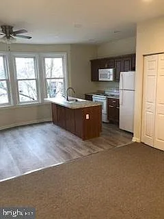1 bed, 1.0 bath, $1,825 — Photo 2