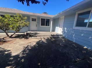 Fir Duplex, Coos Bay, OR 97420