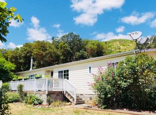 632 Clarks Branch Rd, Myrtle Creek, OR 97457