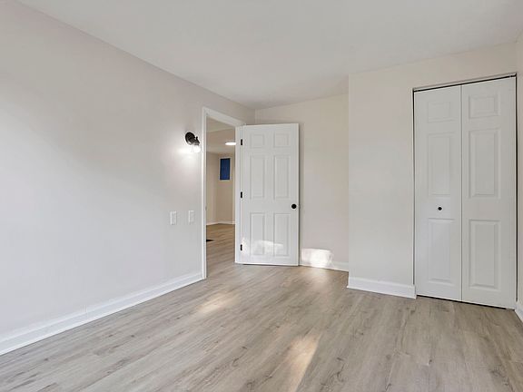5th image of 561 Erickson Ave