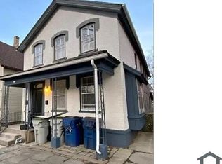738 S 25th St #A, Milwaukee, WI 53204