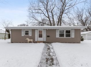 1050 Jefferson Ave, Marengo, IA 52301