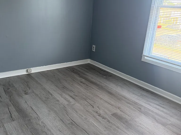 222 Knightsmanor Ct — Photo 16