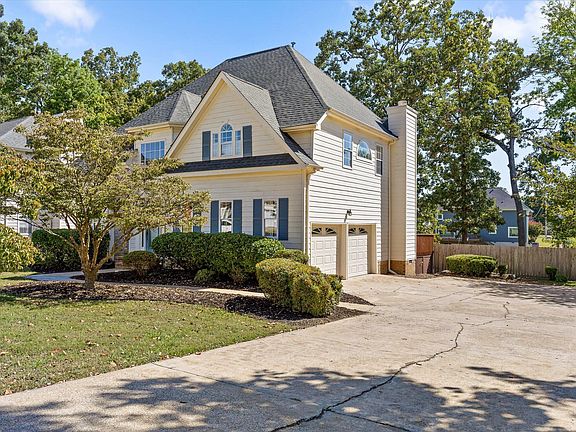 2nd image of 7708 Asherton Ln