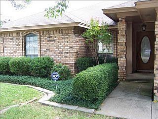 1st image of 6209 Lotus Dr