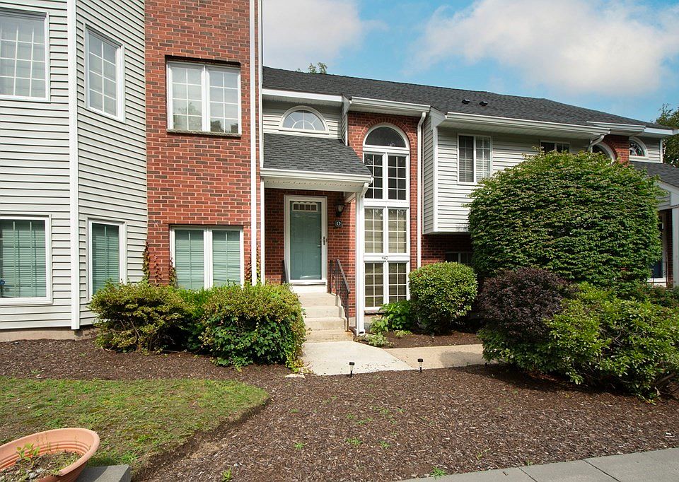 1st image of 202 Tall Oaks Dr Unit O