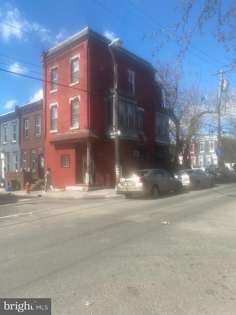 2368 N Colorado St photo 1