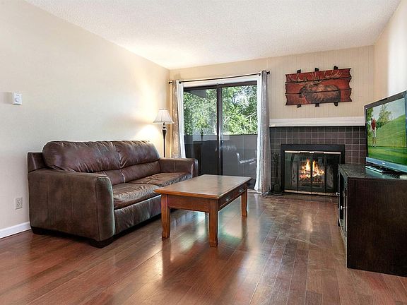 5th image of 1061 W Beaver Creek Blvd #K202