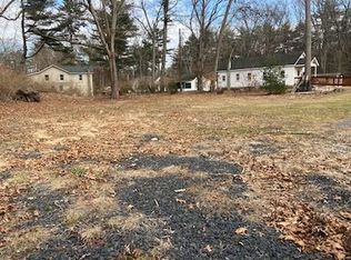 116 Lakeview Dr, Cuddebackville, NY