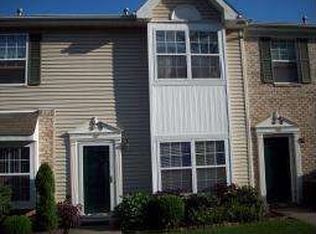 107 Tallwood Ln, Green Brook, NJ