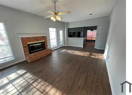 728 Fawn Valley Dr — Photo 7
