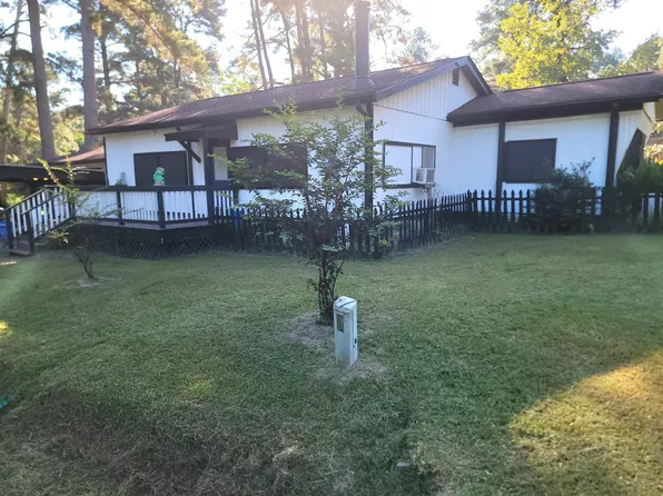 38 E Whippoorwill Ln, Groveton, TX 75862