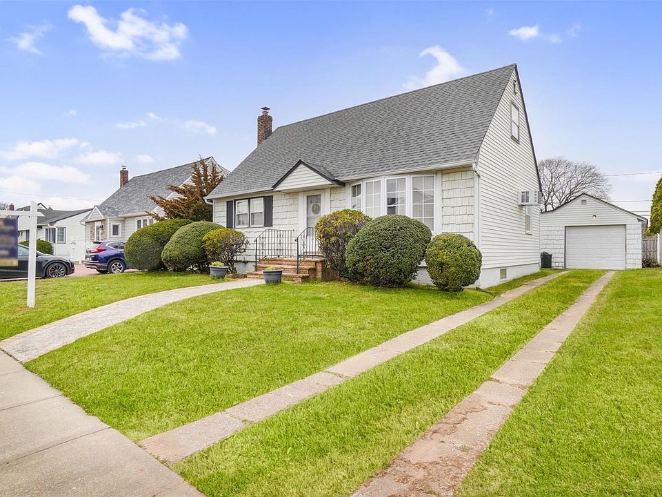 1st image of 4024 Maywood Drive