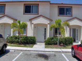 1707 Lakeview Dr W, Royal Palm Beach, FL 33411