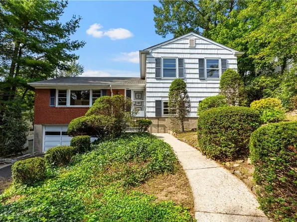 19 Rockridge Road, Larchmont, NY 10538