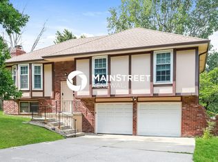 1005 NE 104th Ter, Kansas City, MO 64155