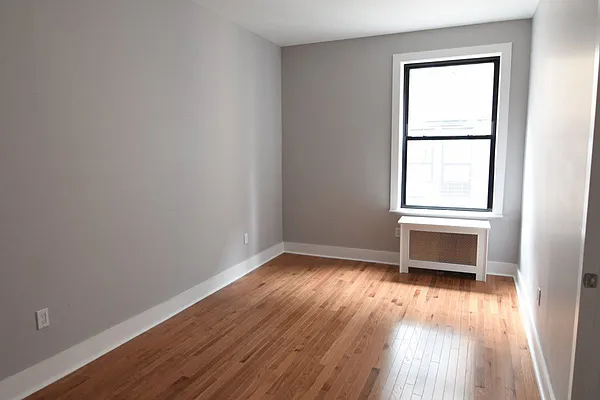 Rented by Bohemia Realty Group | media 12