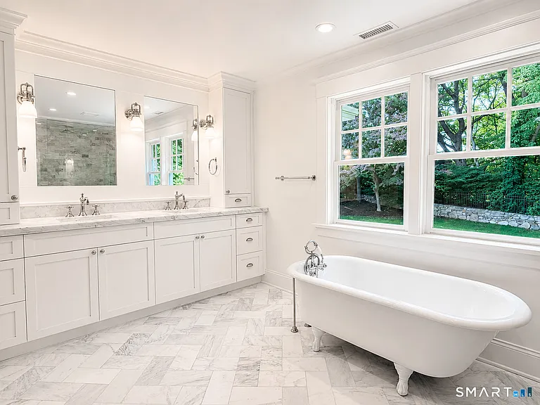 4 Raymond Pl — Photo 12