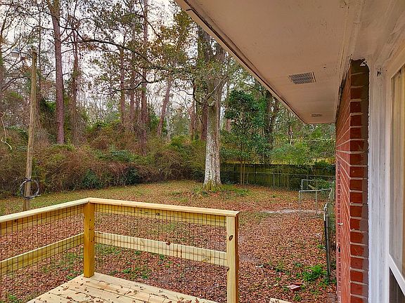 4th image of 206 Sherwood Dr