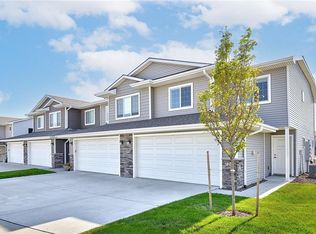 724 NE Macey Way, Waukee, IA 50263