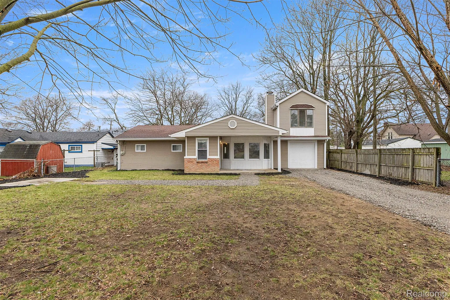 36850 Perry St photo 1