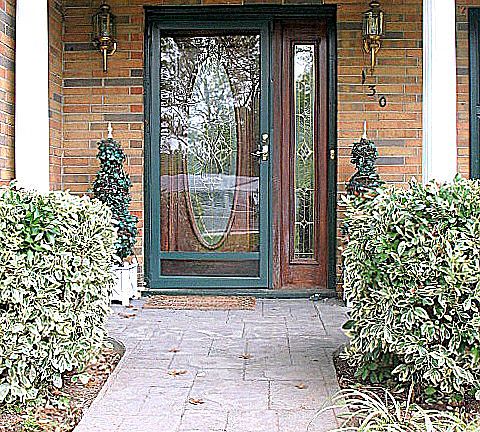 5th image of 130 Hopkins St