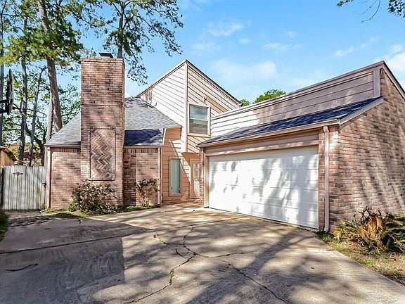 4th image of 11915 Lakewood West Dr