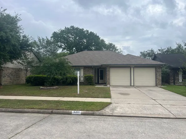 5211 Rivertree Ln, Spring, TX 77379