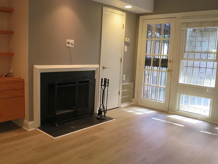 1617 Corcoran St NW — Photo 6
