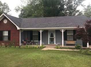 1006 Cherry Tree Ln, New Albany, MS 38652