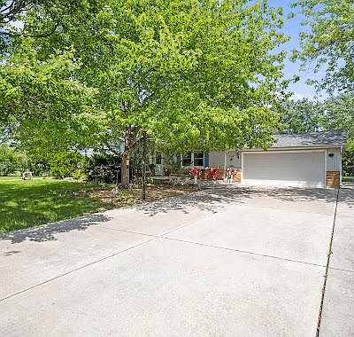 1st image of 20801 S Sarver Dr
