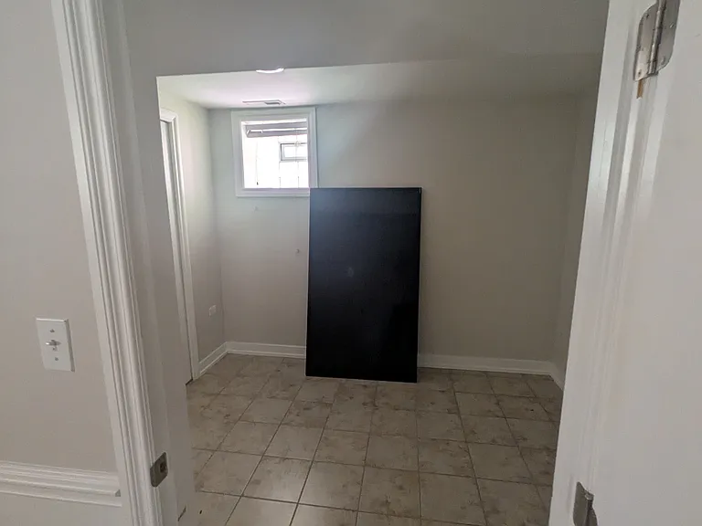 3648 W George St #G — Photo 6
