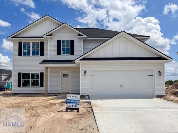 14 Hollis Ln, Hinesville, GA 31313