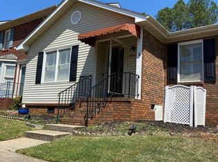 1537 Cambridge Pl, Anniston, AL 36207