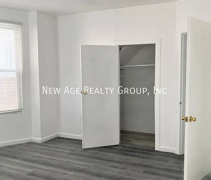 4629 Sansom St #1 — Photo 7