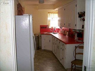 3rd image of 2507 Mountain Ave