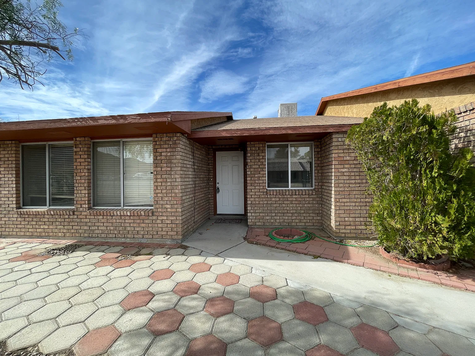 3 bed, 1455 sqft, $1,550 — Photo 4