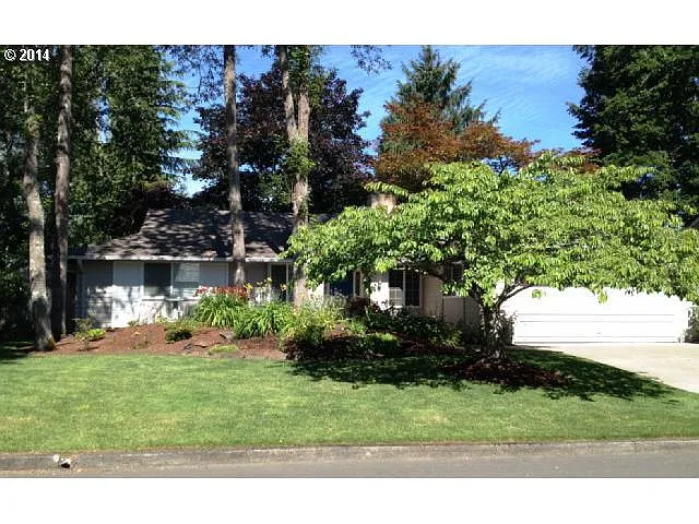 2885 NW Forest Ave photo 1